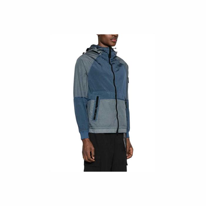 Куртка STONE ISLAND 42020 Nylon Metal Watro-TC in Econyl Jacket Blue