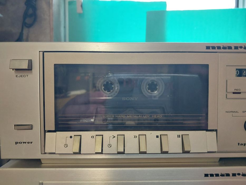 Wieża audio Marantz z lat 80 tych.