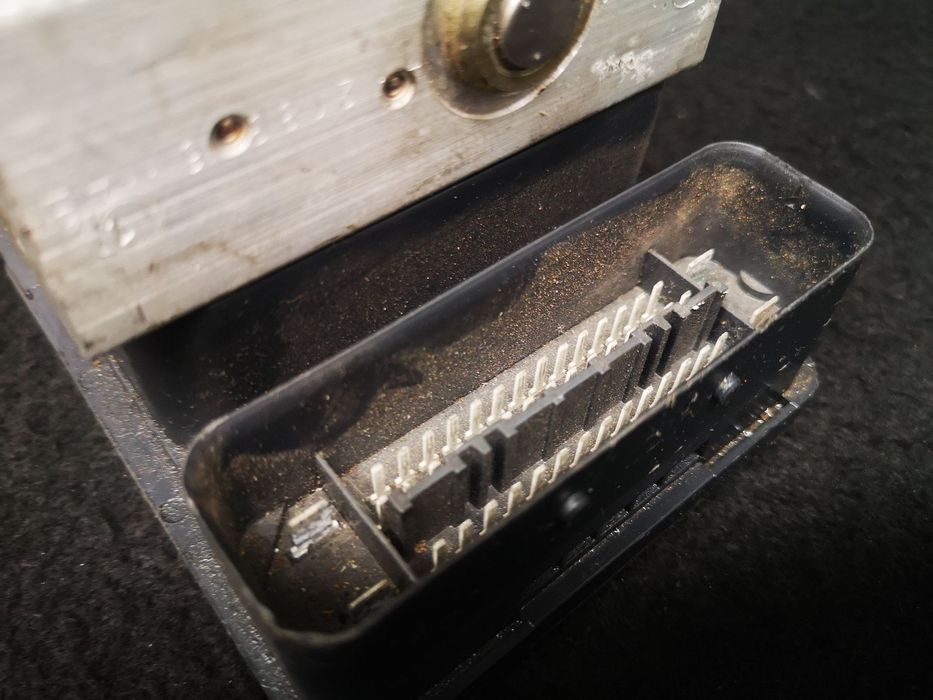 Bomba ABS BMW 1  E87 2003- EPC