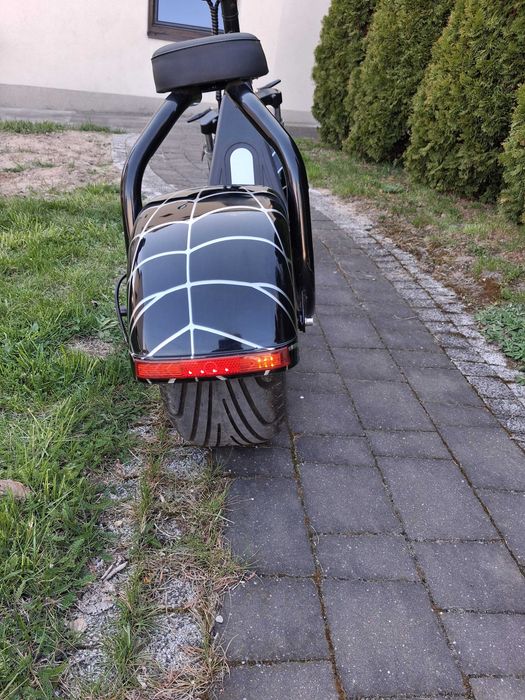 Skuter elektryczny - hulajnoga
