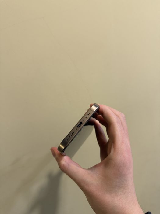 Б/у Iphone 16 Pro Max 256 Desert Titanium все рідне