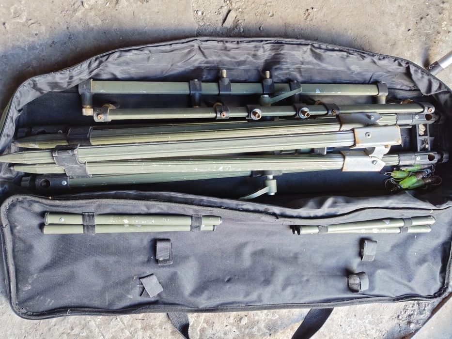 Продам род-под SPRO Deploy Tri-Pod на 4 вудилища