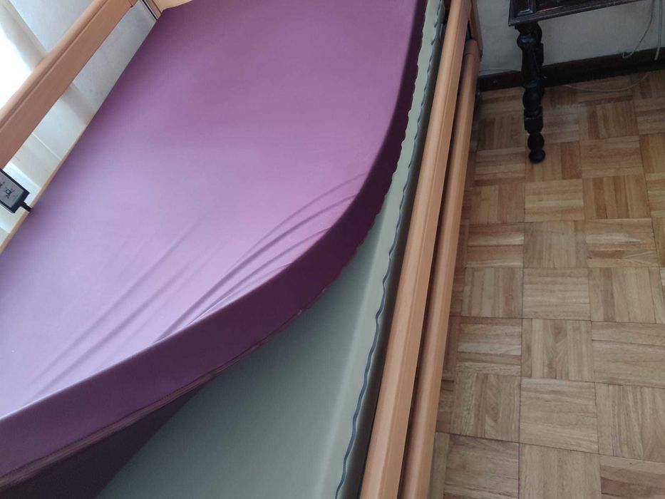 Cama Articulada elétrica  Elevatória Sensicare