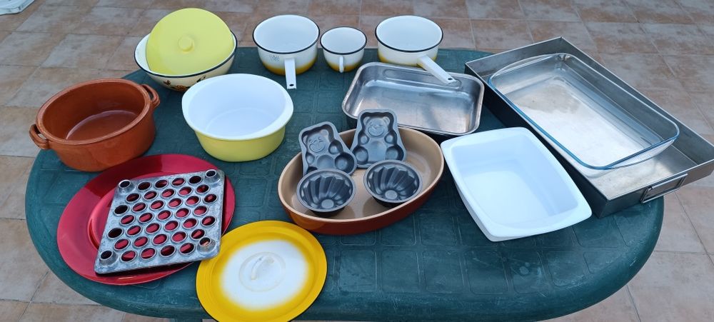 Conjuntos de cozinha, travessas, panelas, tigelas