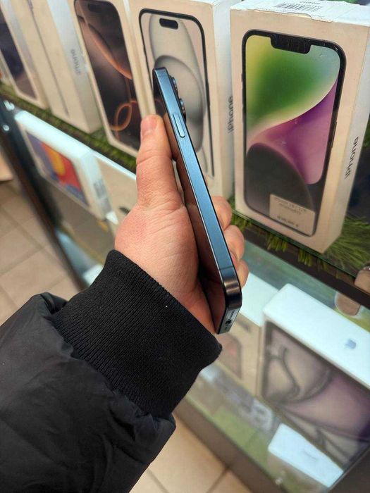 Б/У iPhone 15 Pro Max 256 ГБ Blue Titanium