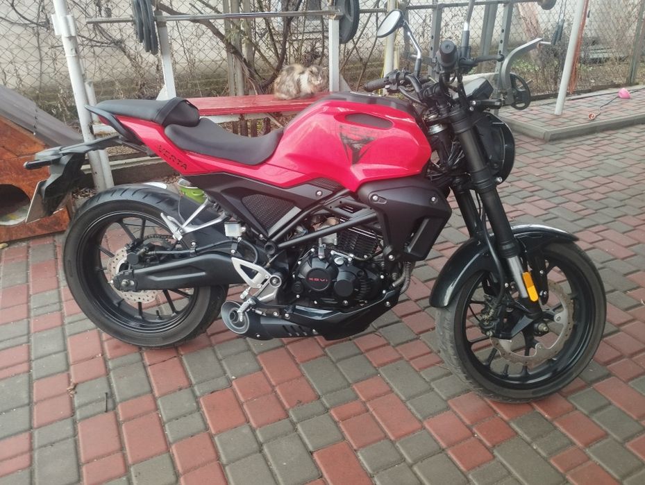 Мотоцикл Кові верта