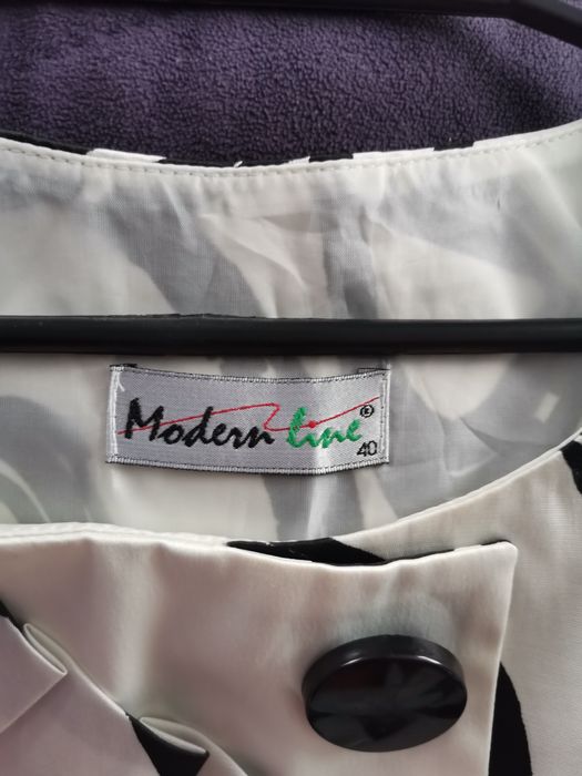 Sukienka w kolorze ecru