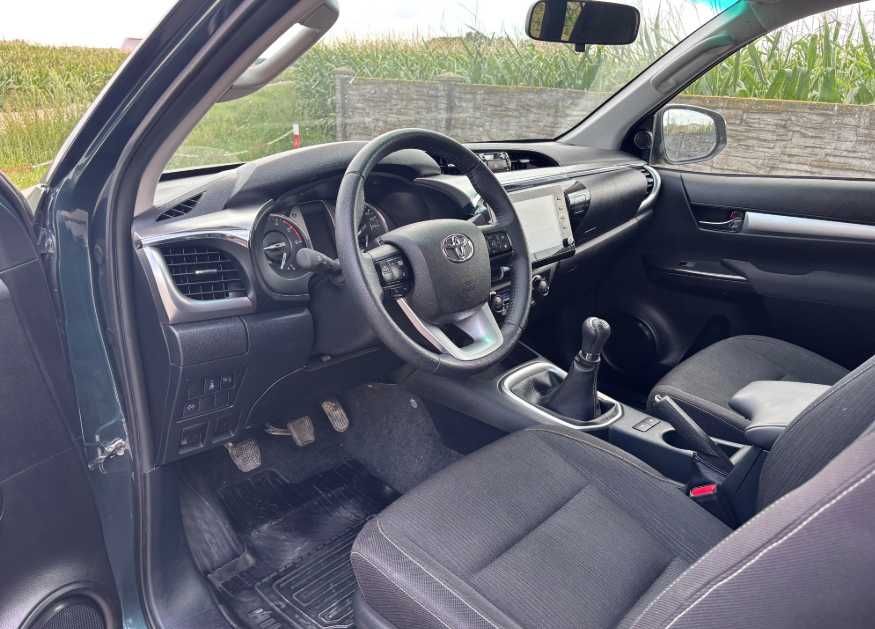 Разборка Toyota Hilux дзеркала