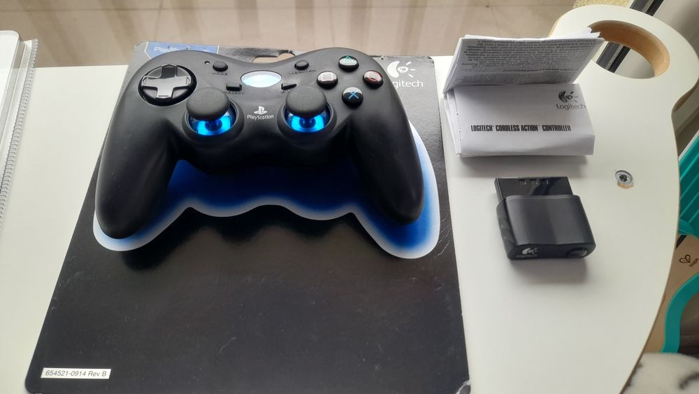 PS2 Logitech Cordless Action Controller (bezprzewodowy)