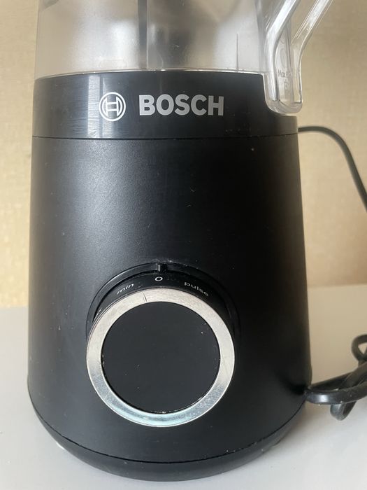 Блендер стаціонарний Bosch VitaPower Serie | 4, модель MMB6141B.