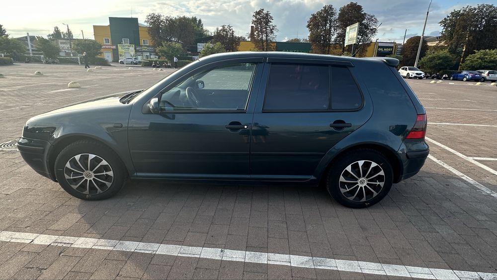 Продам volkswagen golf 4