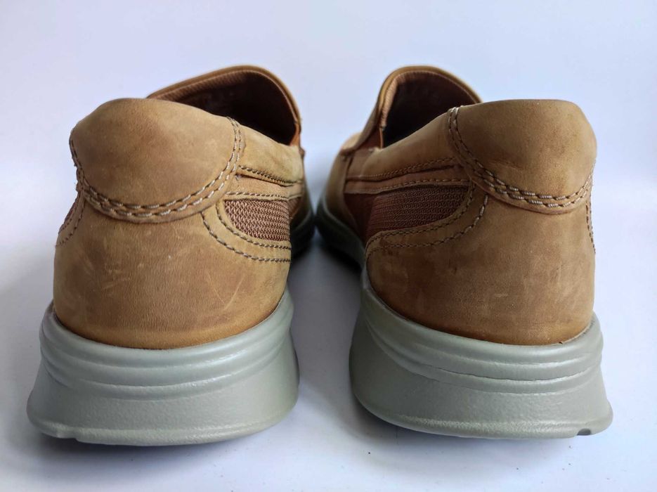 - Collection By Clarks - Markowe Buty r. 46