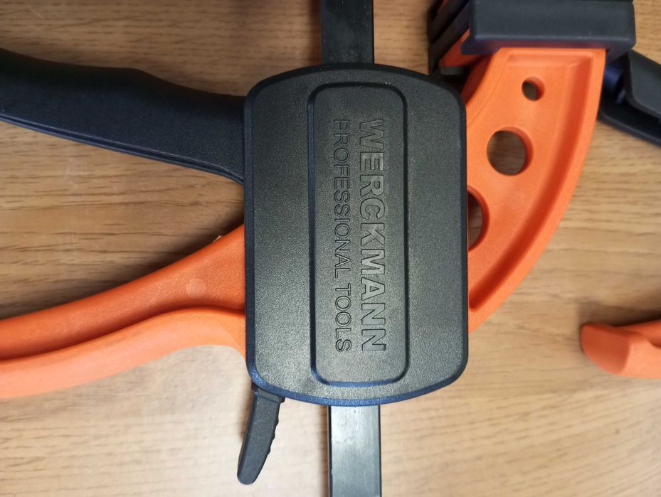 Grampos de aperto rápido