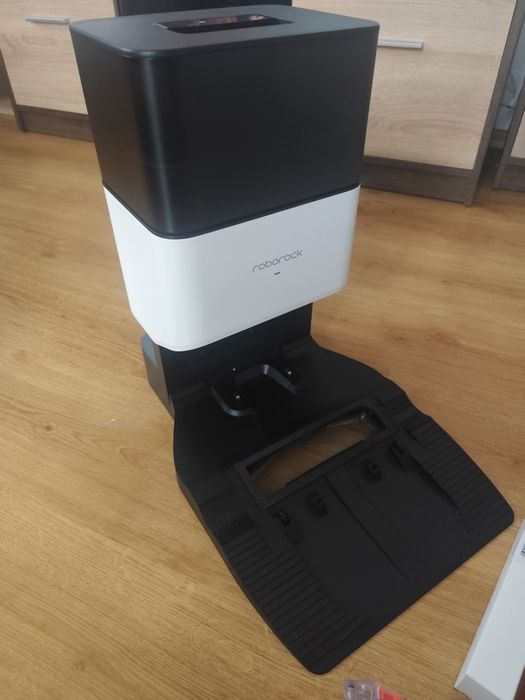 Roborock q7 max plus robot sprzatajacy ze stacja