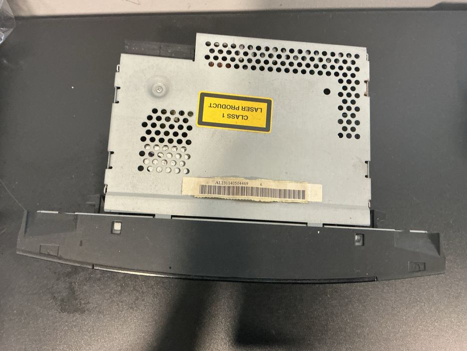 Radio mercedes bens e270 w211