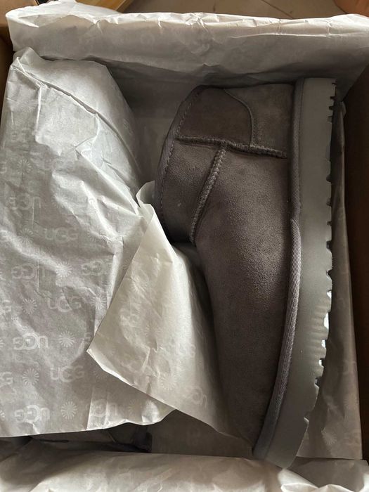 UGG Classic Ultra mini R.36