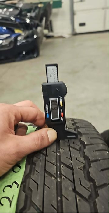 4 x Dunlop AT20 Grandtrek 195/80 r15