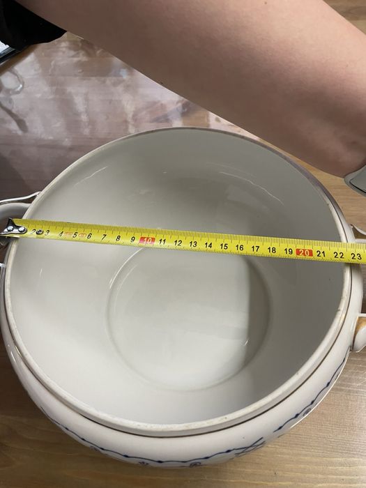 Синий лук, предметы из сервиза