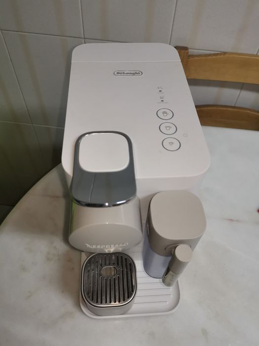 Delonghi Nespresso EN500 (Latissima One)