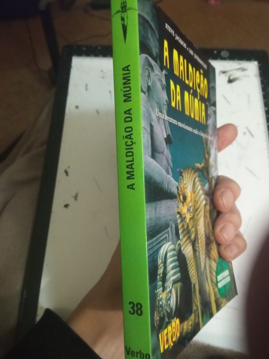 Aventuras fantásticas 38 - A Maldição da Múmia