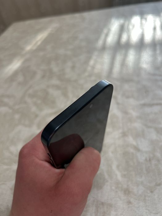 IPhone 15 pro 256 Gb 8/10