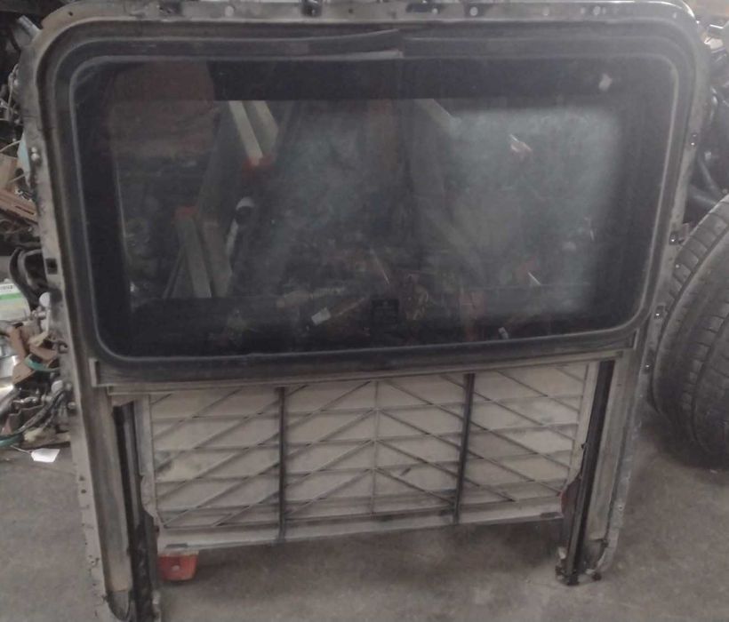 Teto de abrir Nissan Terrano 2
