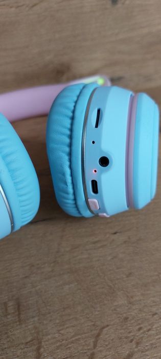 Słuchawki dziecięce RGB wejście na kartę bluetooth