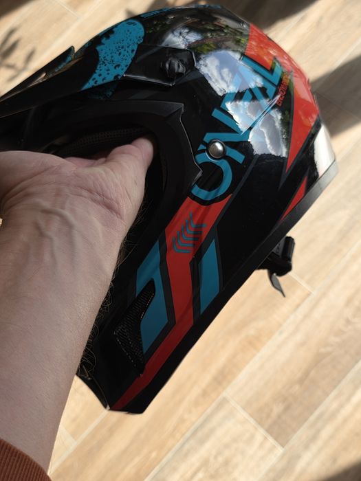 Kask rowerowy downhill/enduro O'Neal, model Sonus Strike, full face