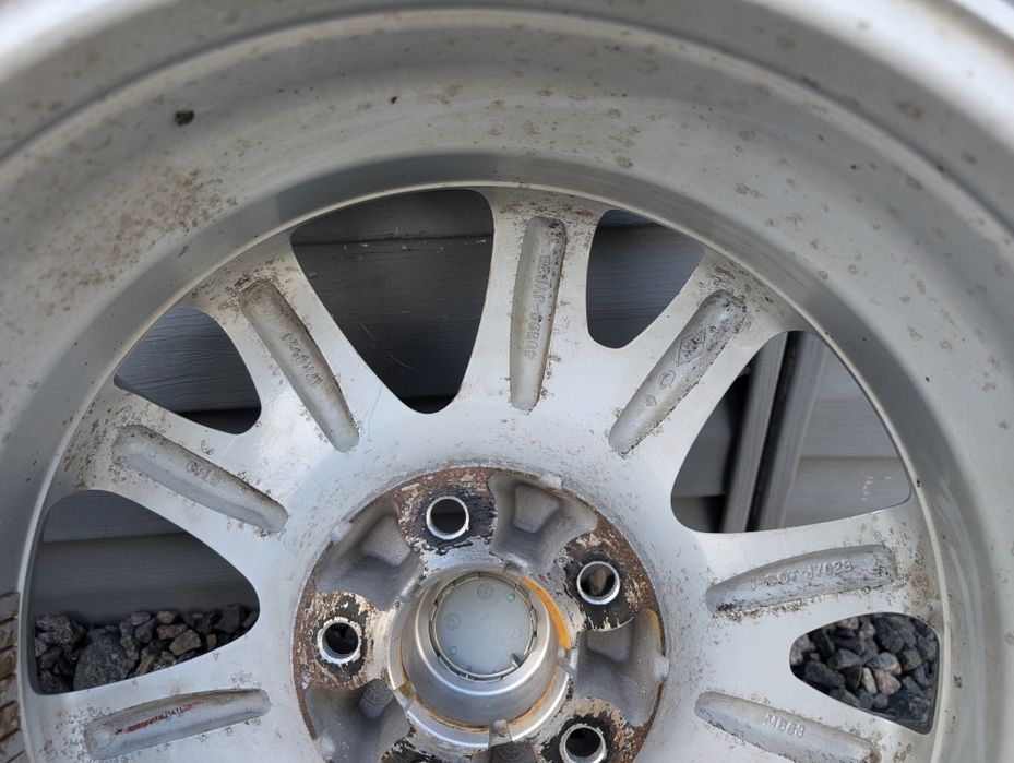 Комплект титанових дисків Renault 5/114.3 R17 5*114.3 17 Nissan Mazda ET40