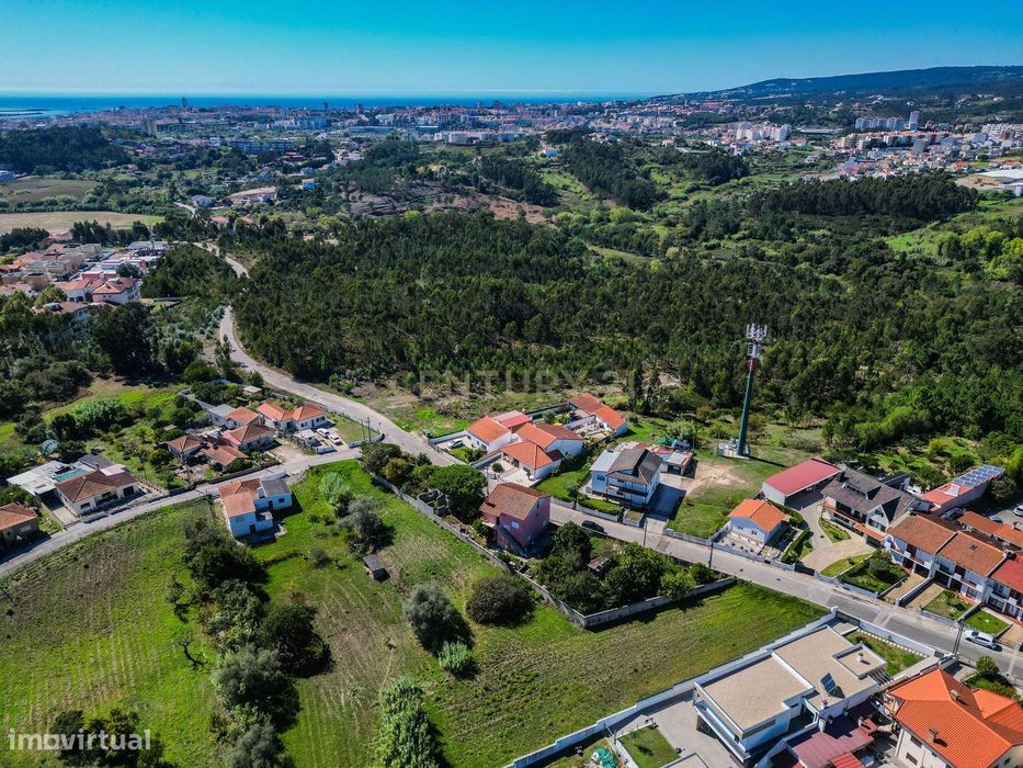 Moradia T3 com Garagem em Carritos, Tavarede – Figueira da Foz