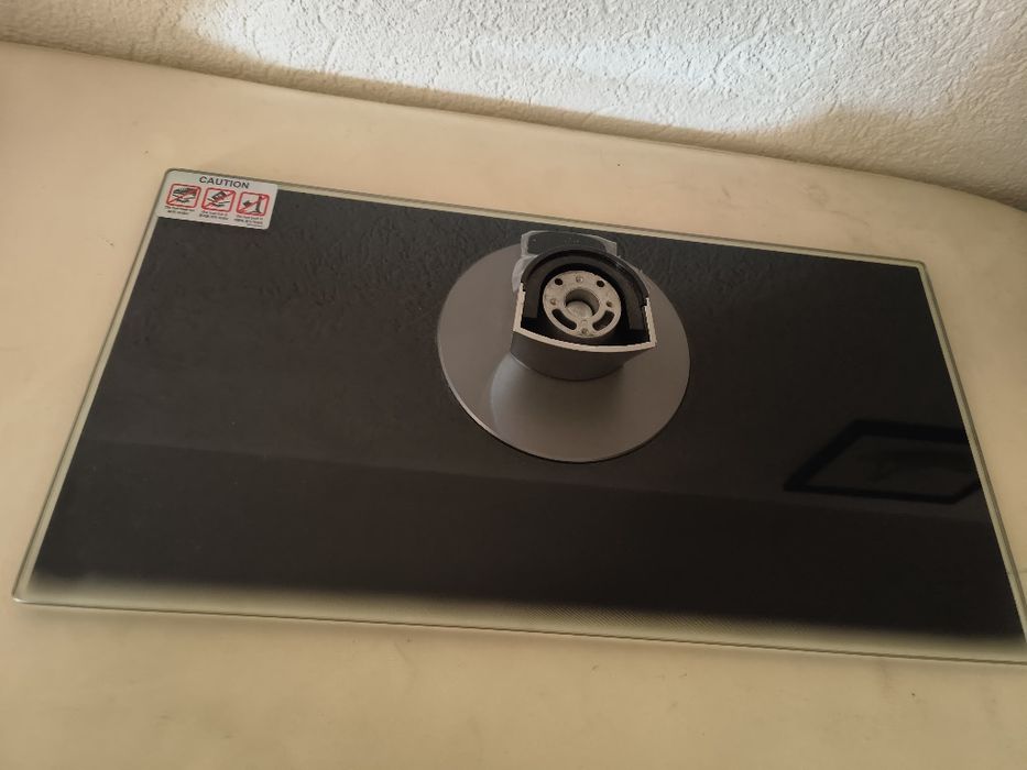 Base em vidro preto para Tv
