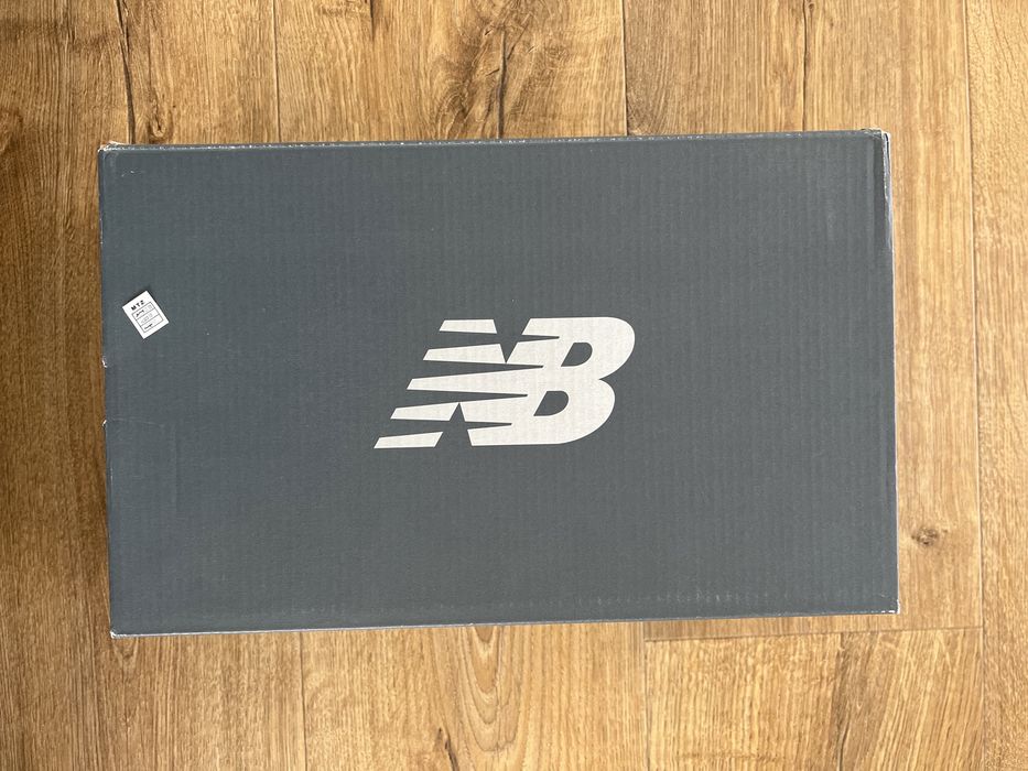 Newbalance pudełko po butach- oryginalne