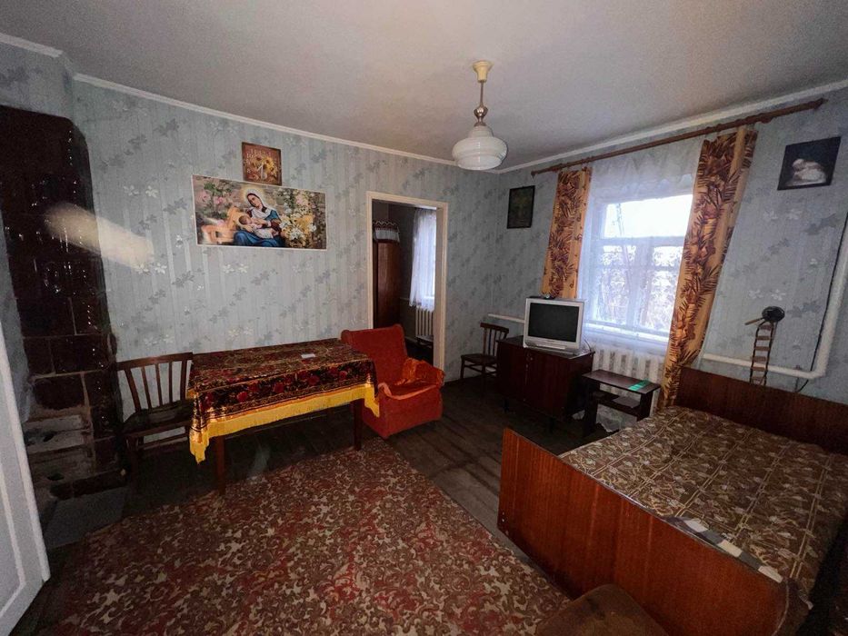 Продаж будинку в Летичеві