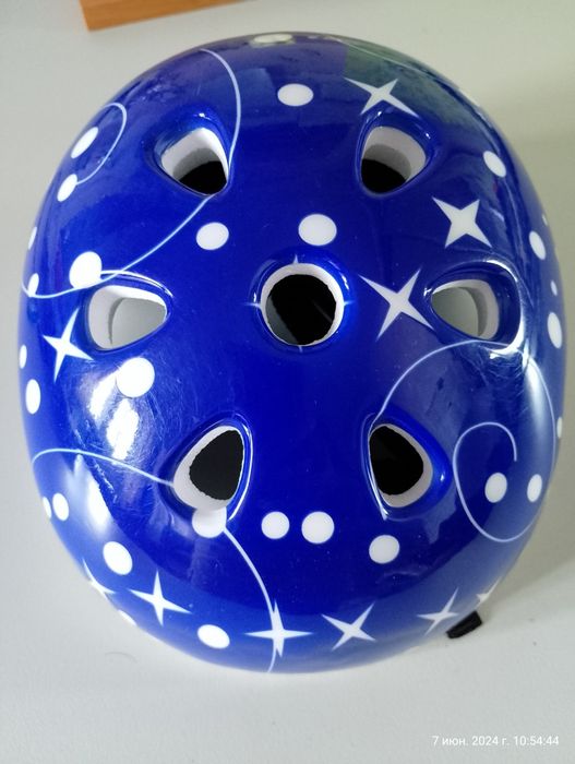 Шлем для роликов