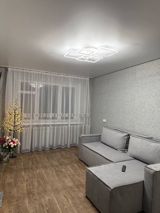 З (09.02) ВІЛЬНА!!Подобово 2-х кімнатна квартира