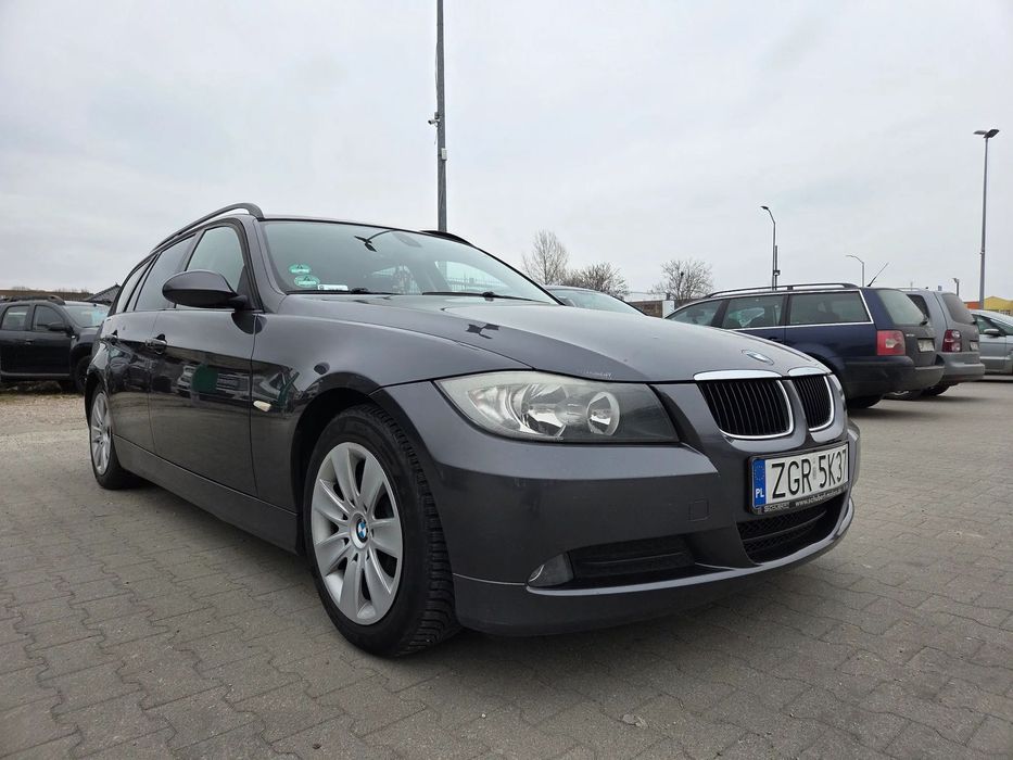 BMW Seria 3 Zarejestrowany / Klimatyzacja / Serwis / Komplet kół ZIMA LATO