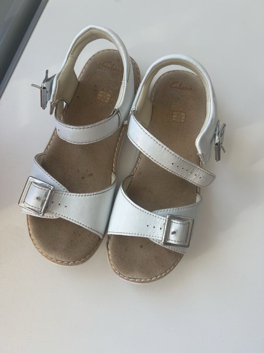 Сандалі босоніжки clarks 32