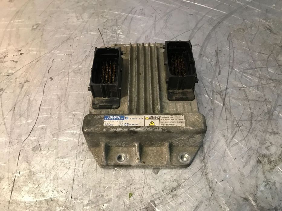 CENTRALINA DO MOTOR  OPEL MERIVA 1.7CDTI 100CV 898000-3220