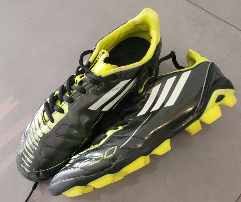 Buty piłkarskie, korki Adidas F10 Trx Fg rozmiar 38