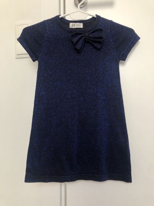 Sukienka H&M delikatnie połyskująca