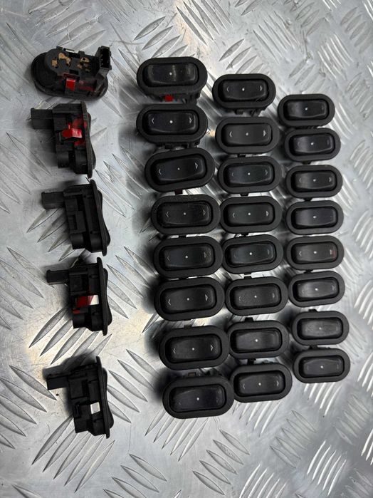 Кнопка стеклоподъемника opel zafira  astra g 13363100 90561388