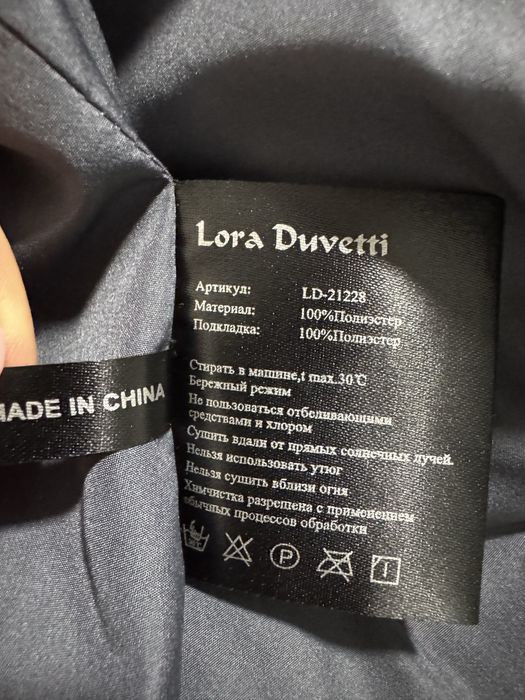 Пальто-пуховик жіноче довге з капюшоном, холлофайбер, нове