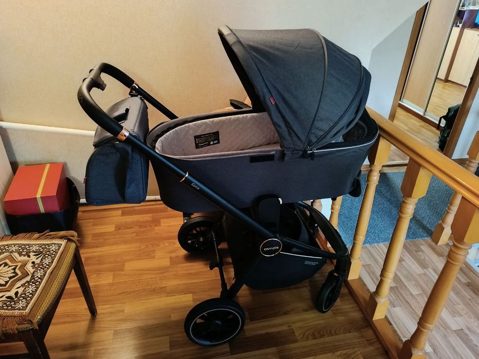 Продам коляску Carrello Epica 2 в 1
