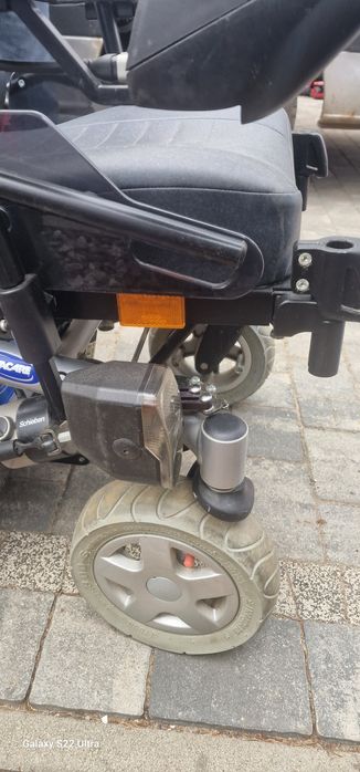 Sprzedam wózek inwalidzki