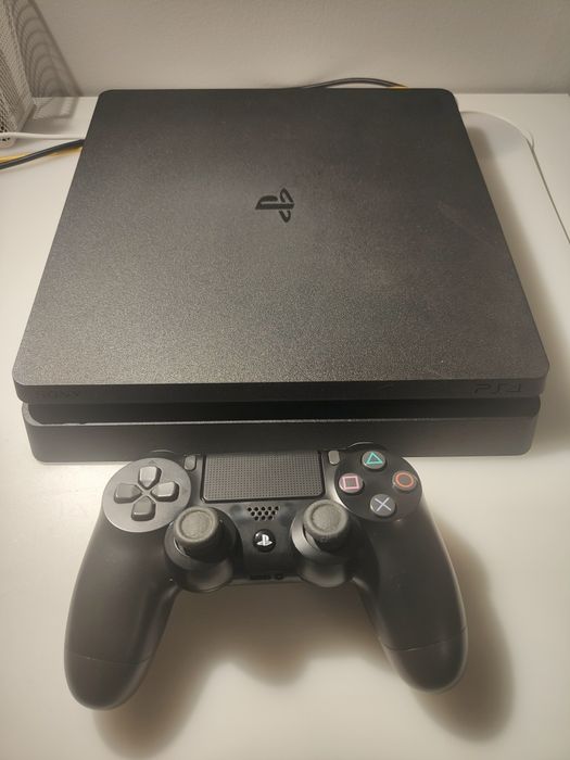 PS4 (PlayStation 4) Slim 1TB