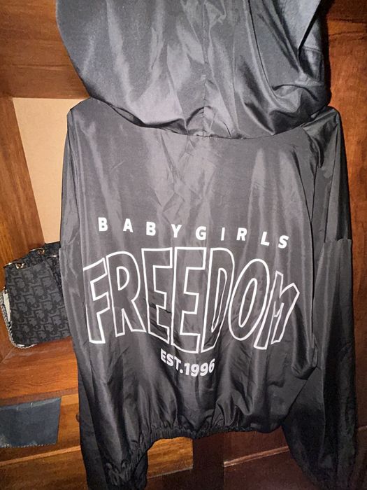 Ветровка большого размера