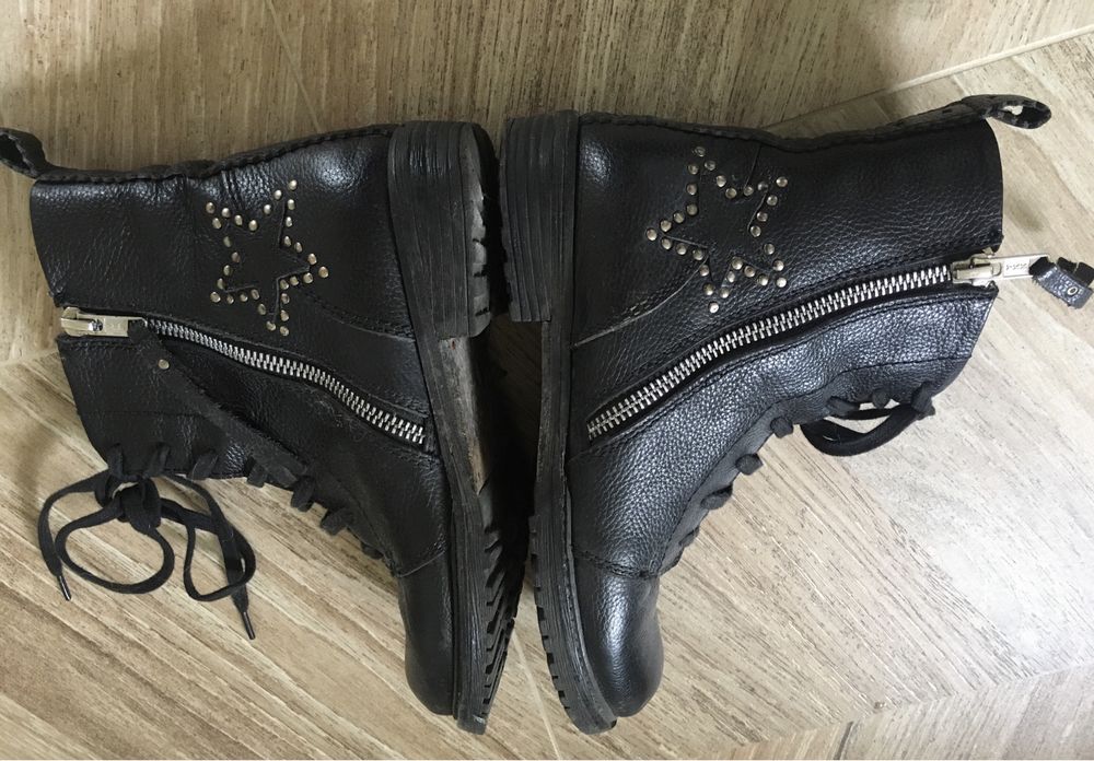 Buty ze skóry czarne gwiazdy 37