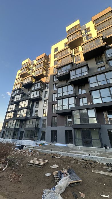 Квартира; Новобудова; Чернівці; Продаж; 3 кімнати;