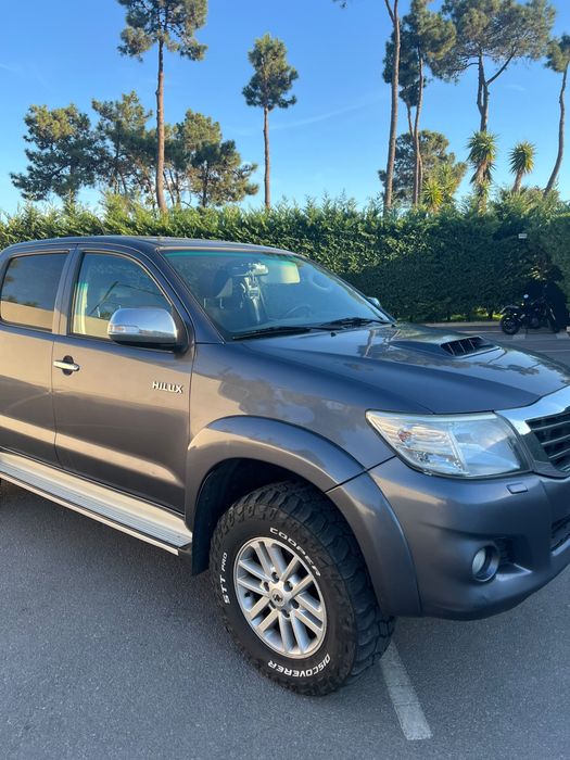 Toyota  hilux 3.0