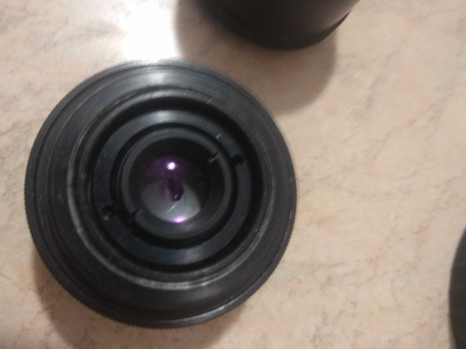 Продам фотообъектив Индустар -50-2, 3,5/50 с камерой Зенит Е